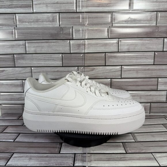 Nike Court Vision Alta LTR Women's White Platform Sneakers Shoe Size 11-NEW - Picture 1 of 9